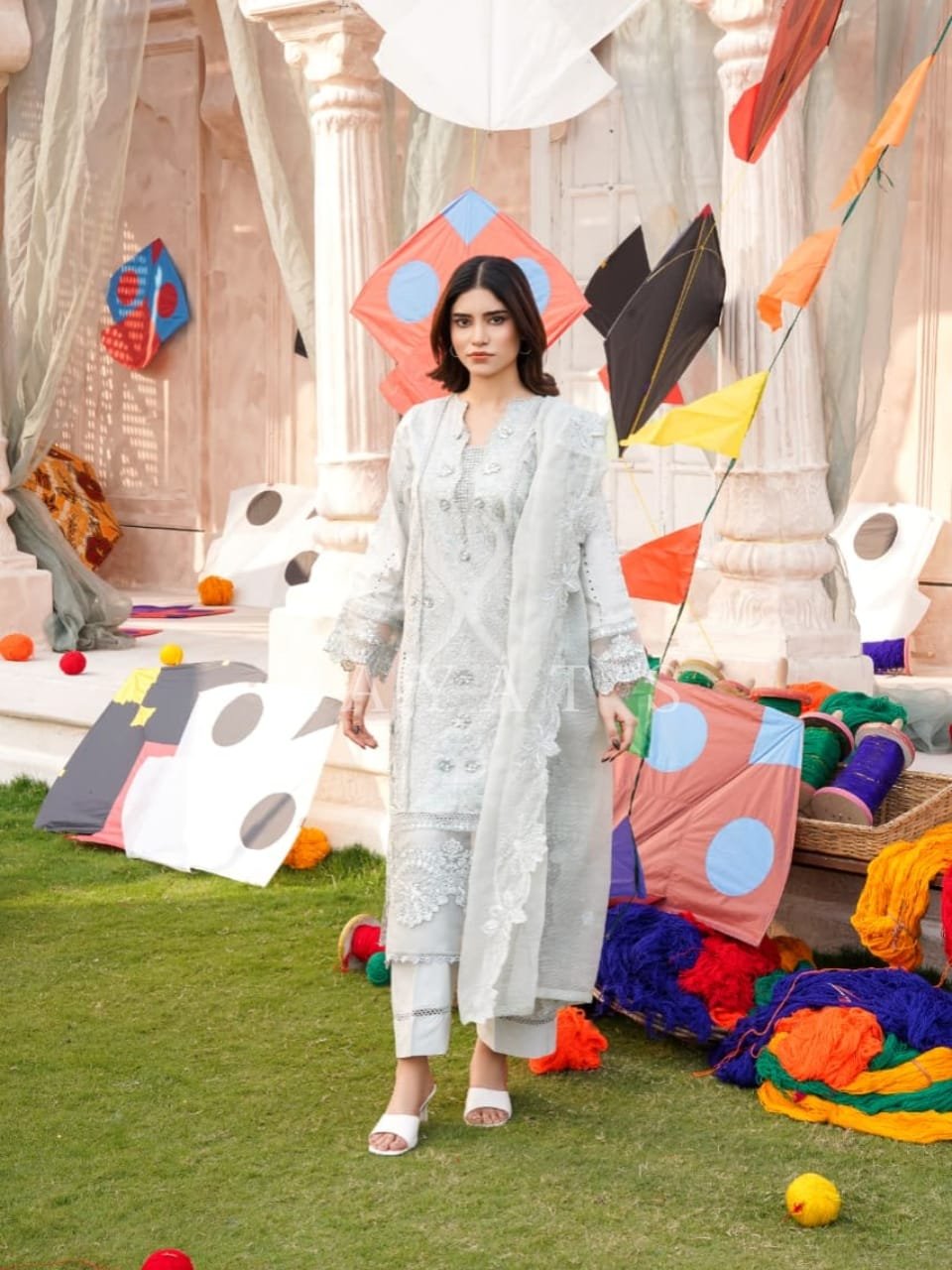 Gul-e-Bahar 3PC Silver Grey