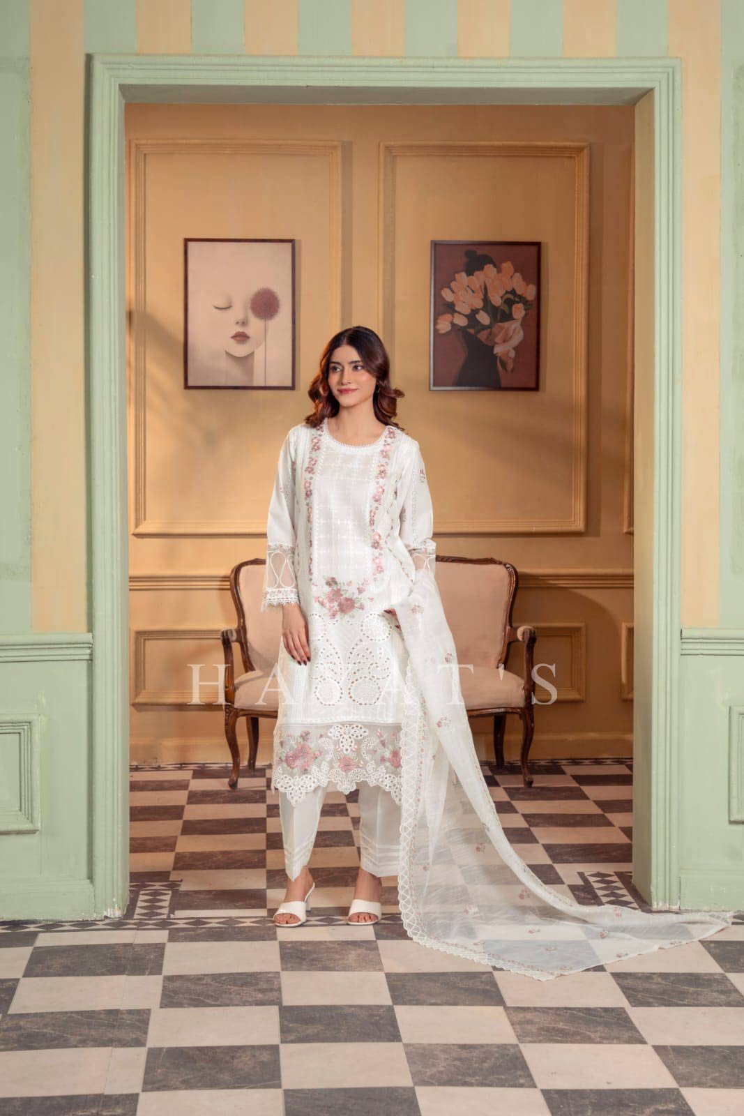 Noor-e-Hayat 3PC White