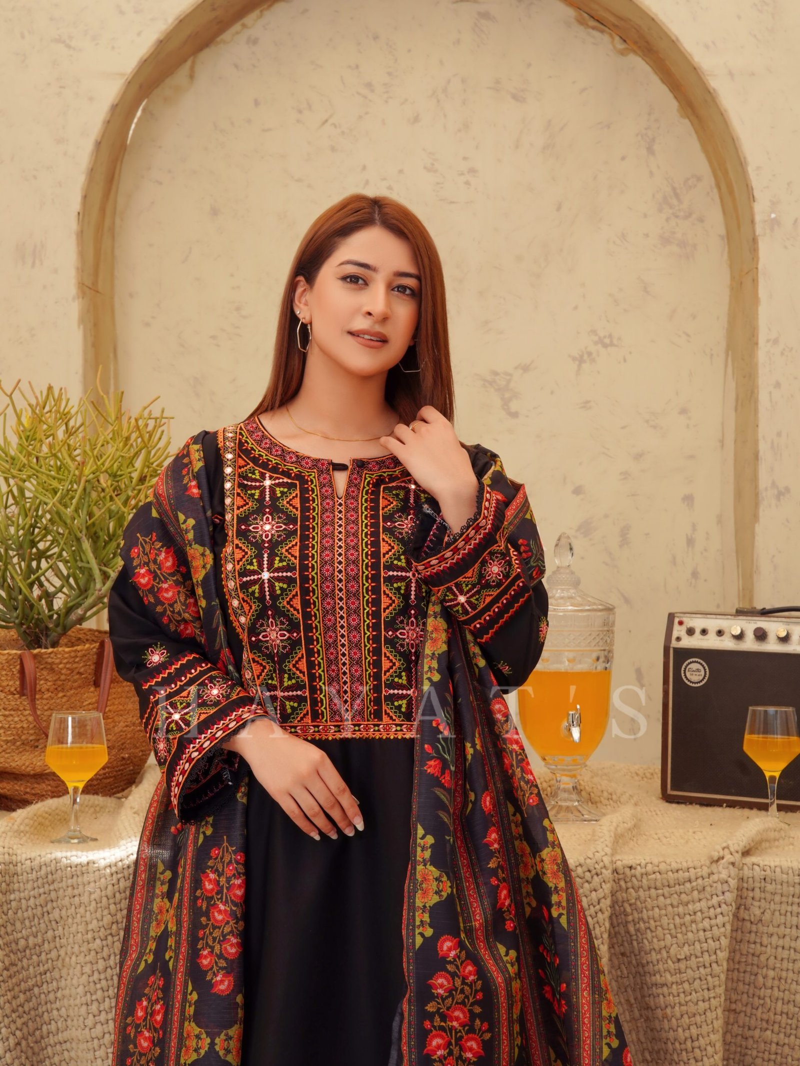 Mehak-e-Hayat Midnight Ebony - 1004