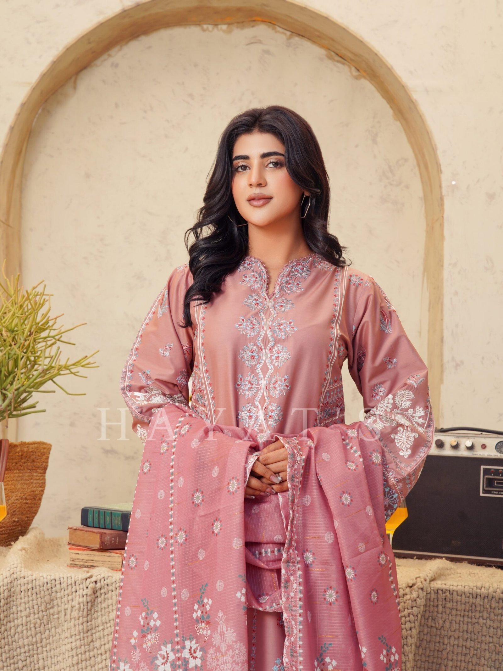 Mehak-e-Hayat Terracotta Rust - 1012