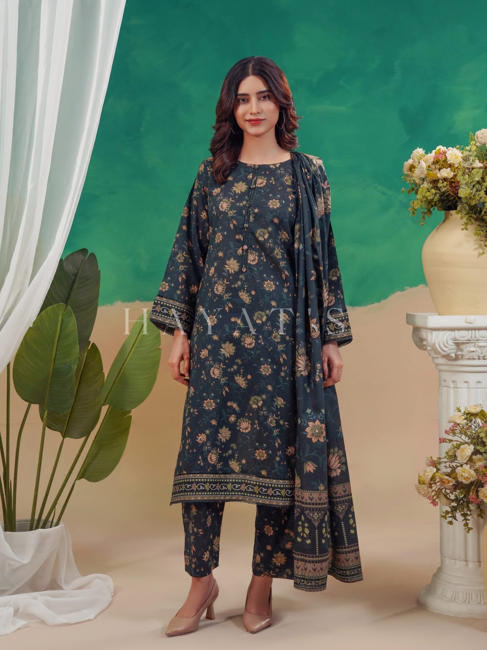 Forest Charcoal – Modern & Chic