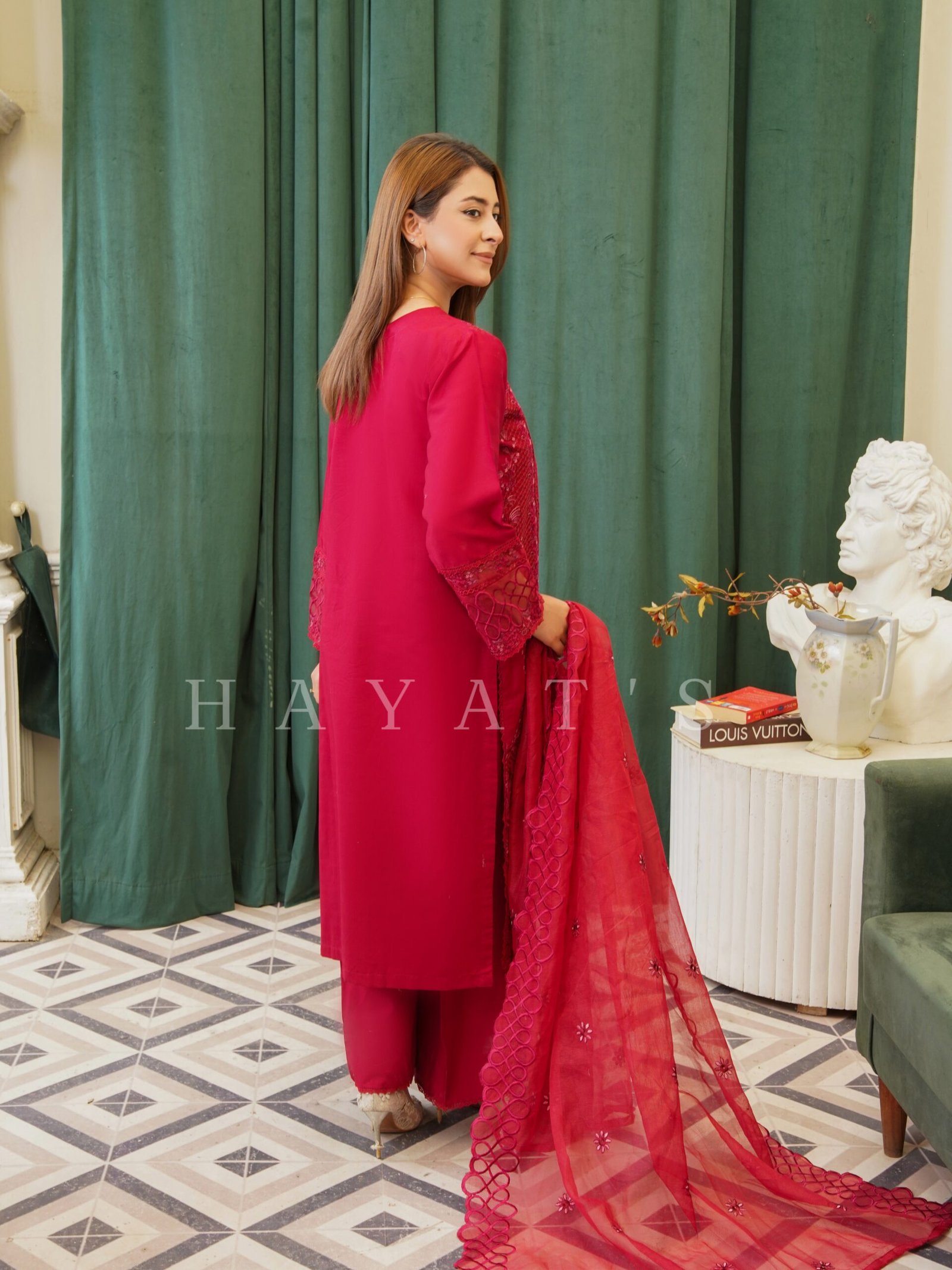 Magenta (2)