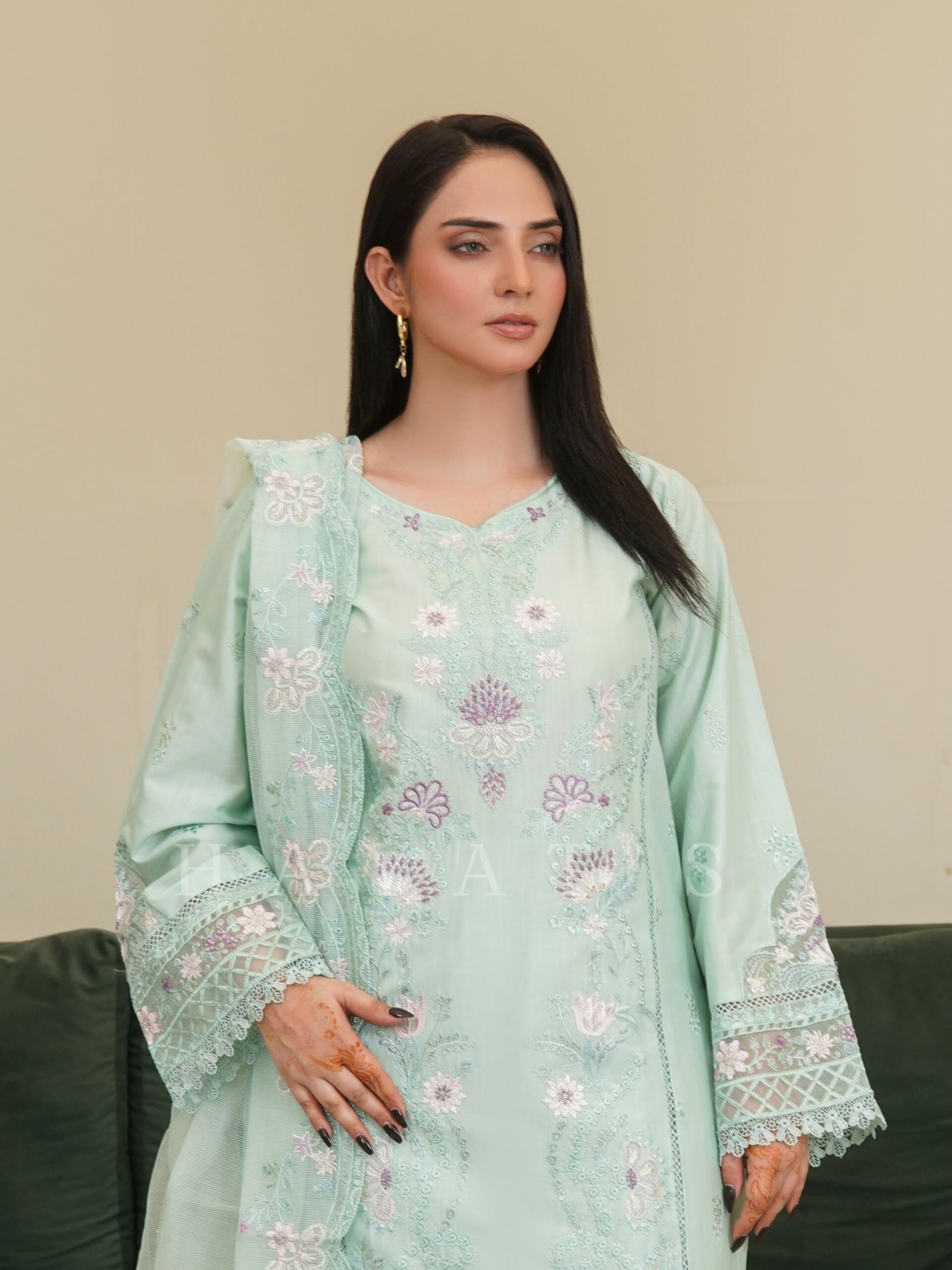 Ronaq-e-Hayat Vol 31 - 3PC Pastel Green