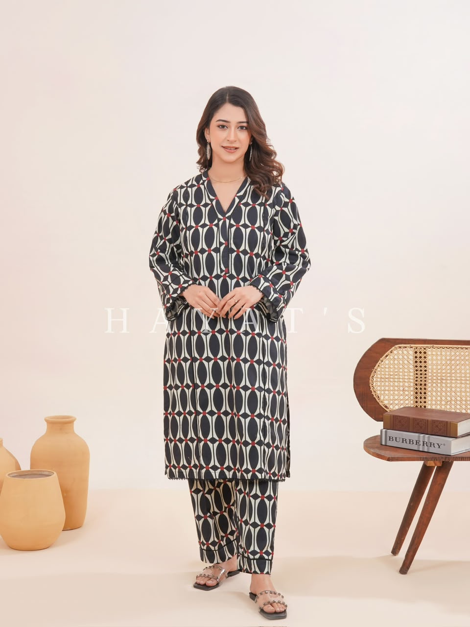 Co-Ord 2PC - Black & Cream