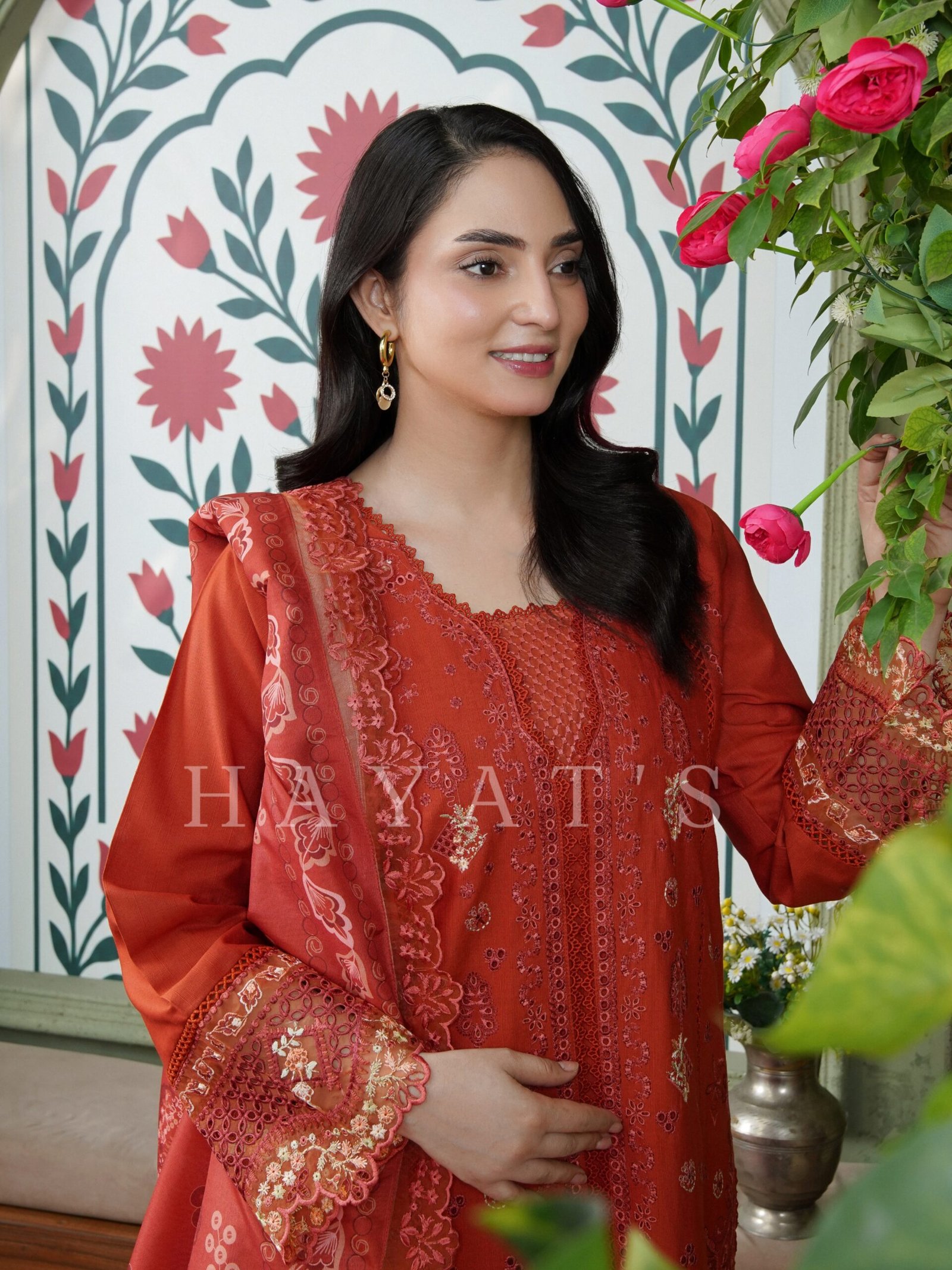 Andaaz-E-Hayat - Rust Red