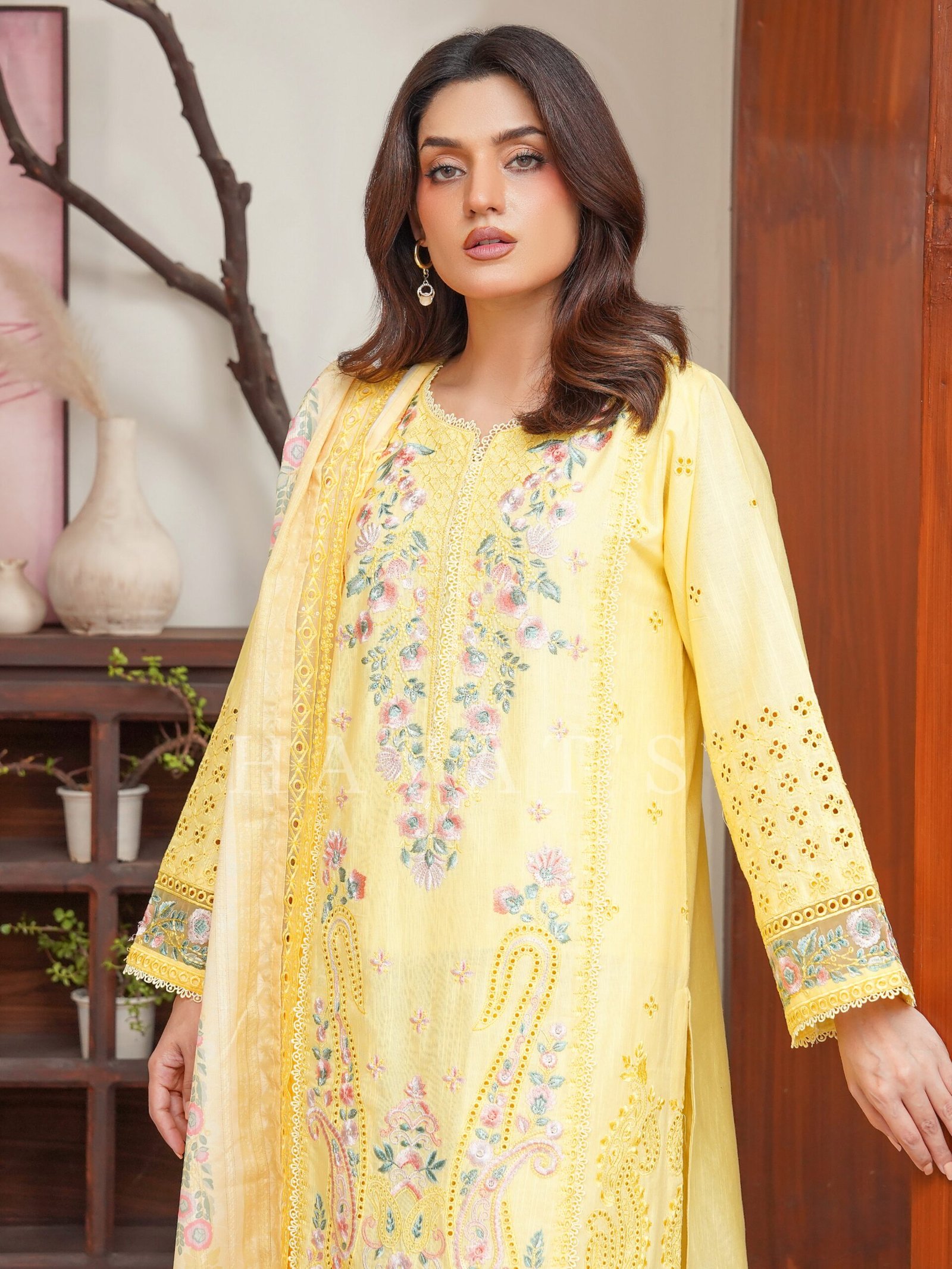 Andaaz-E-Hayat Vol 3 - Soft Yellow
